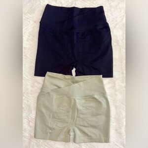 Amazon Essentials - Women's Black and Light Olive Bike Shorts Bundle